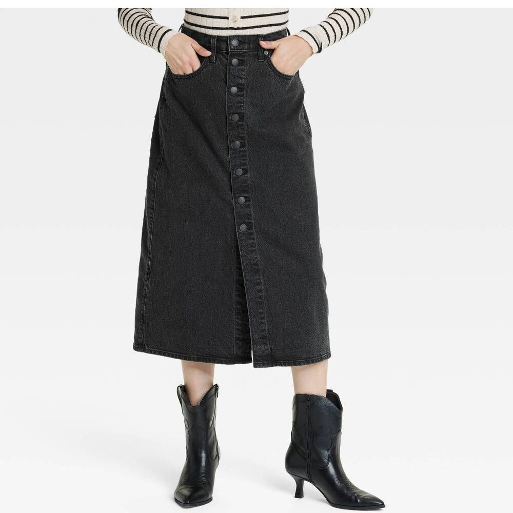 Universal Thread Black Button-Front Midi Denim Skirt